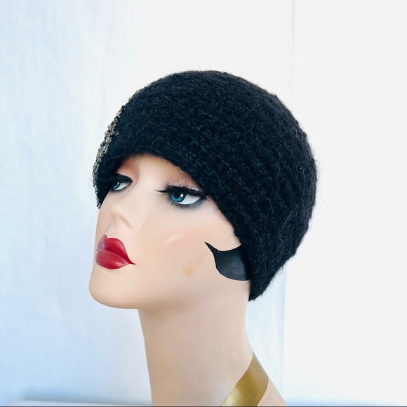 Roman Keflay Hand Crochet With Mohair & Brads - Picture 5 of 15